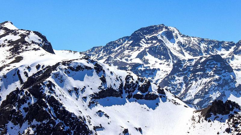 Car rental at Eagle River